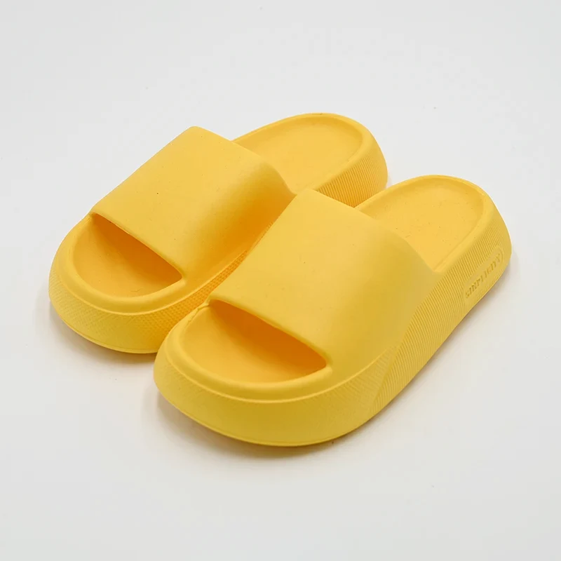 „Flip Flop“ medžiagos mokslas: komforto ir patvarumo supratimas