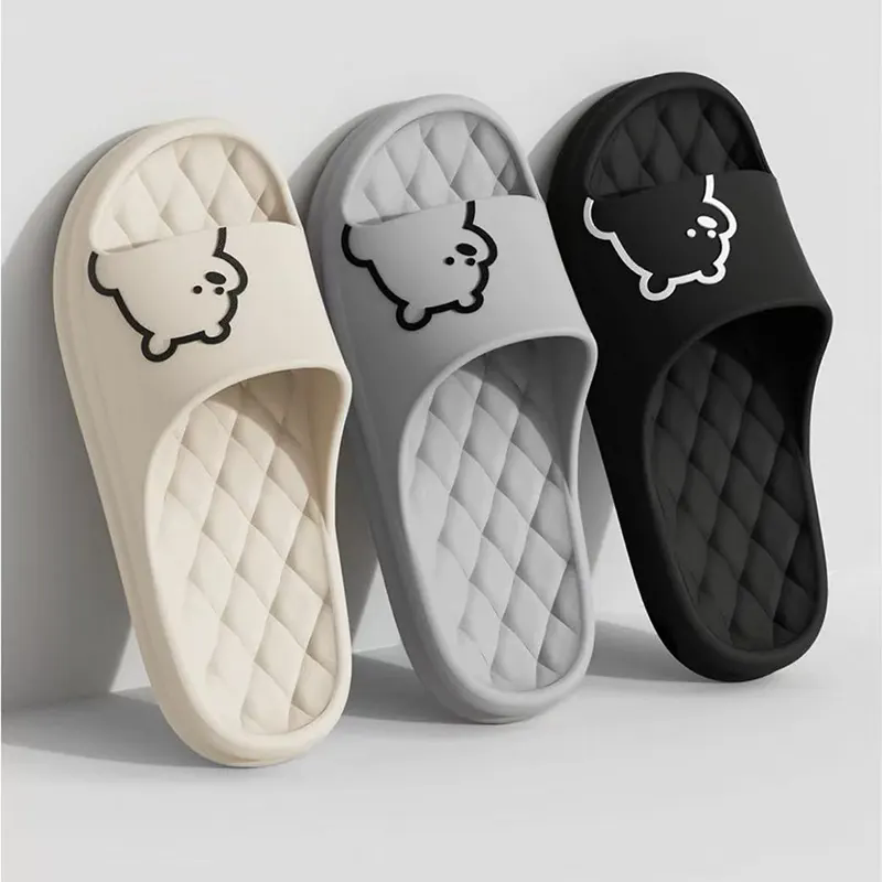 Kodėl mielos lokio šlepetės tampa būtinomis jaukiam gyvenimui namuose?